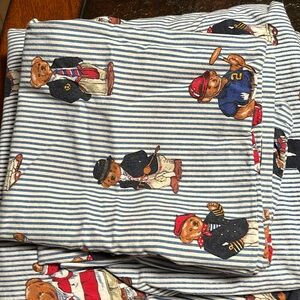 Boys Ralph Lauren queen sheet set.